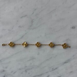 Van Cleef & Arpels Gold Clover 5 Motif Fashion Bracelet